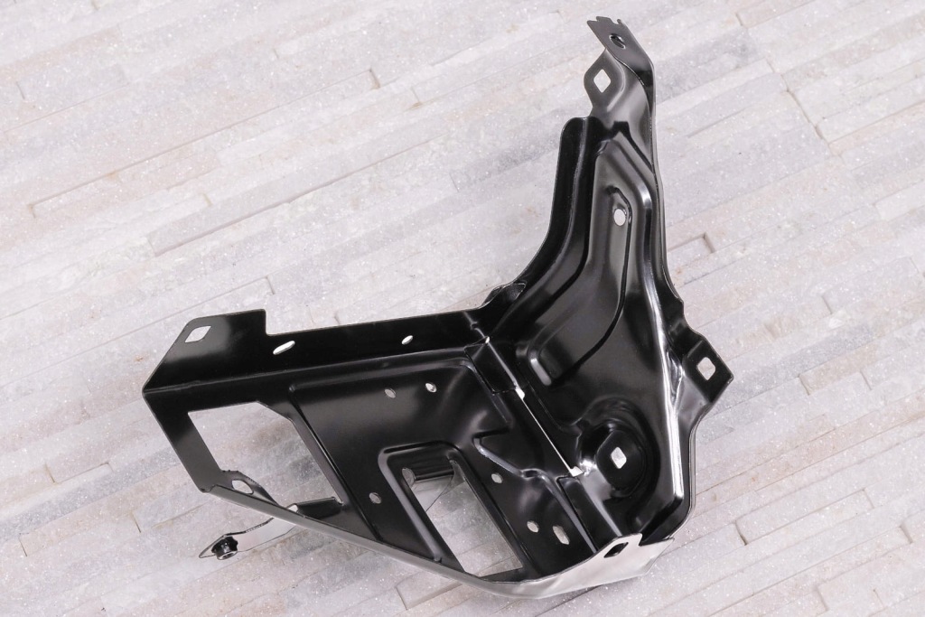 Bmw x1 f48 2015-2022 панель фары направляющая кронштейн под фара правый 51647342502 с Разборки