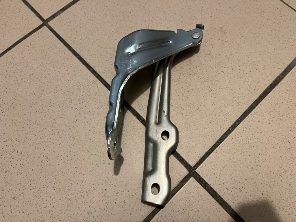 фото №9, Skoda octavia iii 3 5e0 петля капот правий