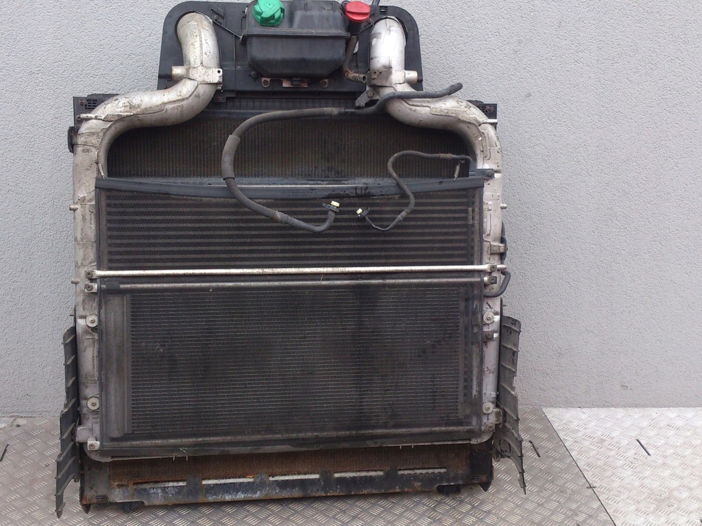 фото №1, Комплект радиатор комплектная радиатор daf xf 440