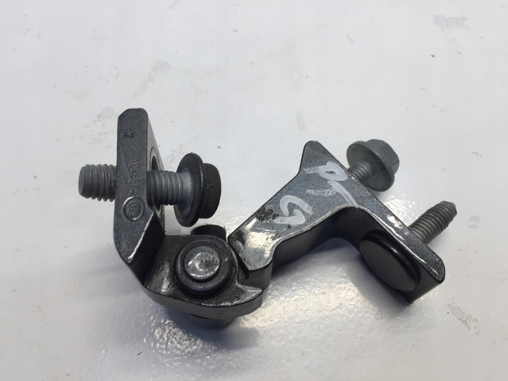 фото №1, Audi a3 8y 2021 петля двері задня правий верхній