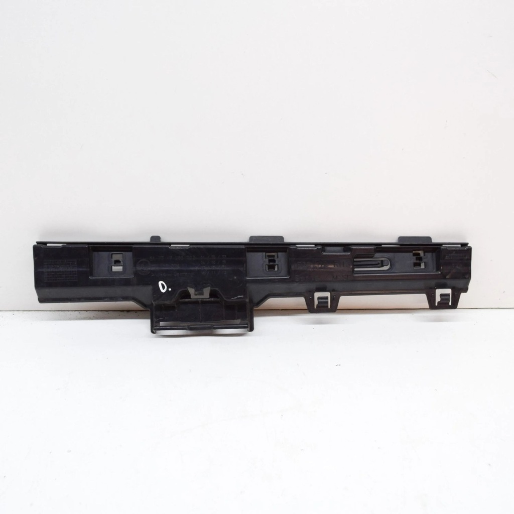 фото №1, Bmw 4 f32 f33 2013 направляющая накладки порога