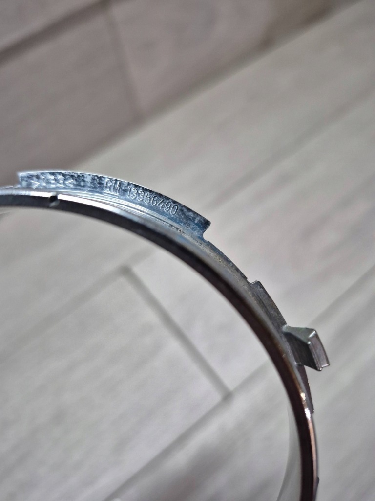 фото №6, 15714. opel adam решітка бампер лівий задня 13356490