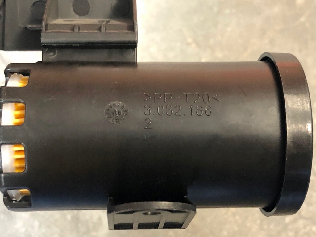 фото №10, Фільтр паров поглинач протікання 16117439920 2pin do bmw x7 g07 lift