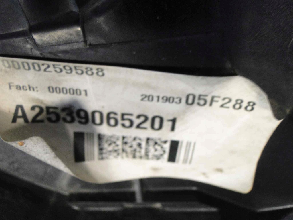 Mercedes glc 253 лампа права full led high perform Ціна