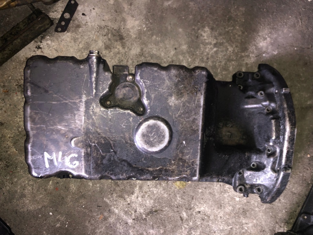 Купить Поддон масляная mercedes sprinter 2.2 m46