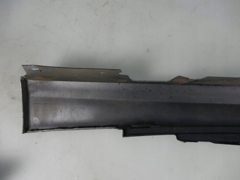 фото №12, Bmw 1 e82 e88 e81 молдинг поріг накладка ліва 354 / 7 titansilber