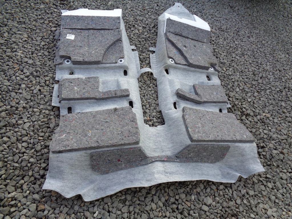 фото №7, Обшивка коврик салона светлая suzuki kizashi 09-