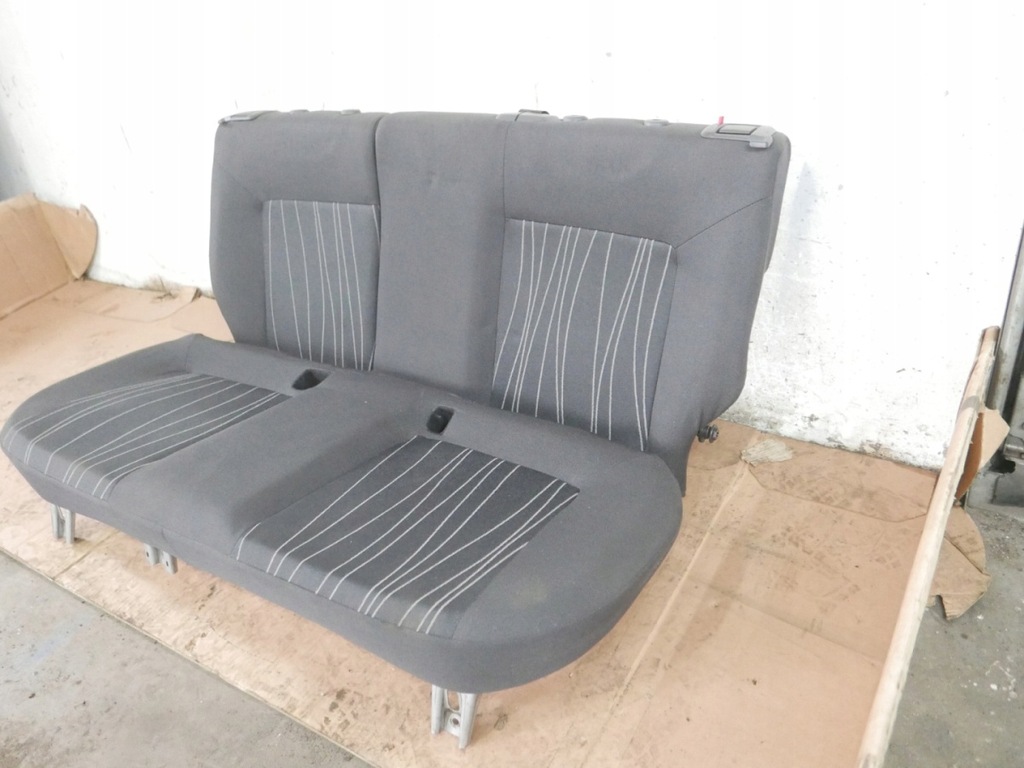 фото №7, Заднє сидіння задня сидіння + спинка opel corsa d 3d hb 06-11