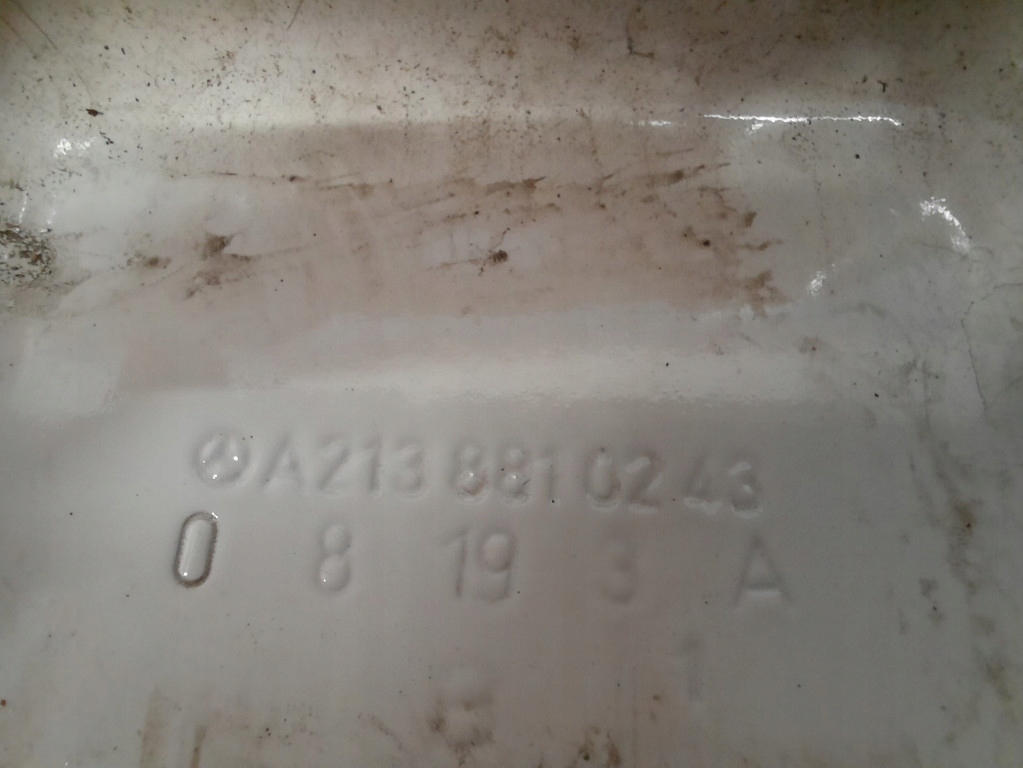 фото №10, Mercedes w213 крыло правый перед