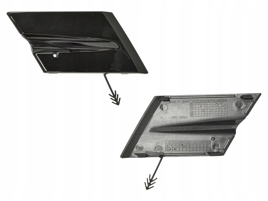 фото №1, Audi q3 8u 2015-2018 заглушка фаркоп бампера s-line oem 8u0807241b