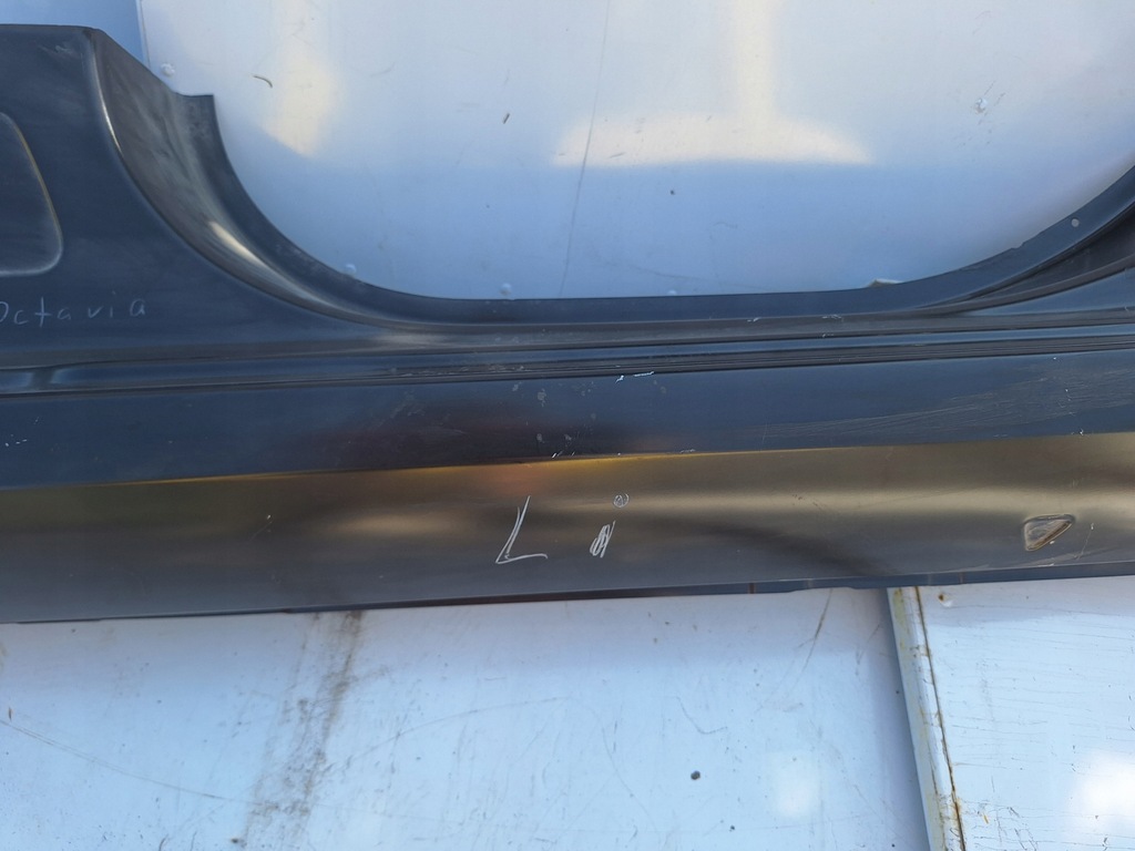 фото №4, Skoda octavia iii 3 левый задняя рамка порог блок двигателя рама обшивка порог