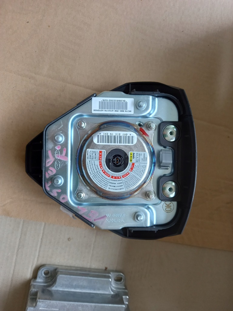 фото №9, Консоль hyundai veloster 2011-2018 rok оригінальна