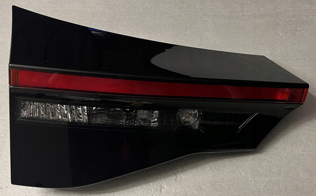 фото №1, Toyota yaris cross 81590-0db50