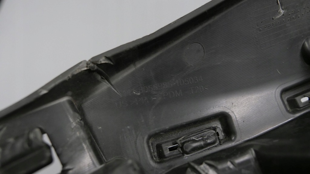 Купить Bmw x3 f25 x4 f26 кронштейн направляющая бампера левый перед m-pakiet 8056985