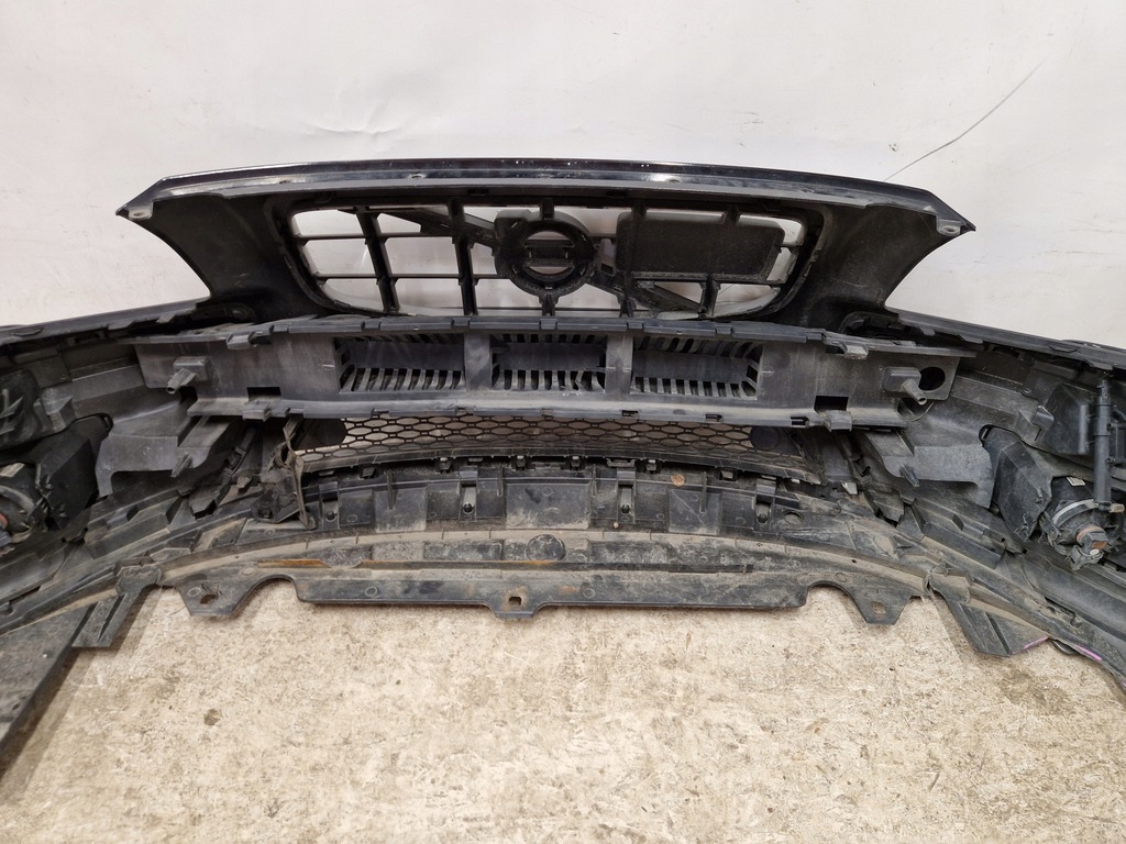 фото №10, Volvo xc70 ii 07- бампер перед передній 30678678 демонтаж