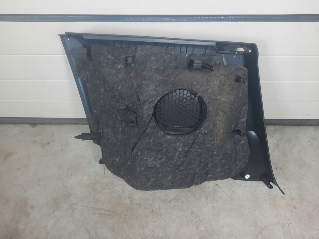 фото №6, Обшивка правый задняя обивка audi tt 8j