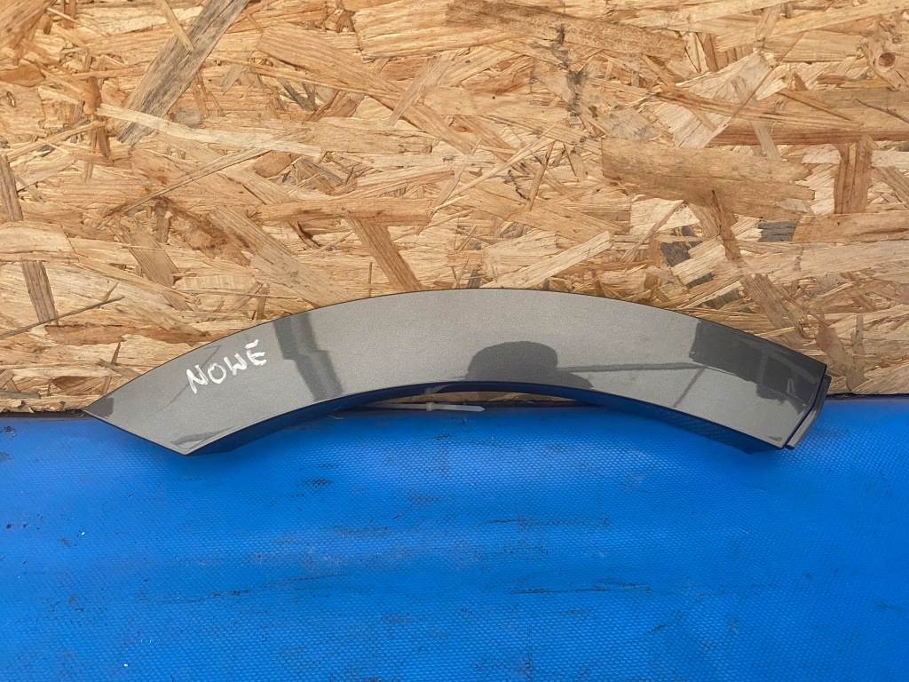 фото №1, Audi q8 4m8 4m8854820a молдинг задняя правая nowa оригинальная