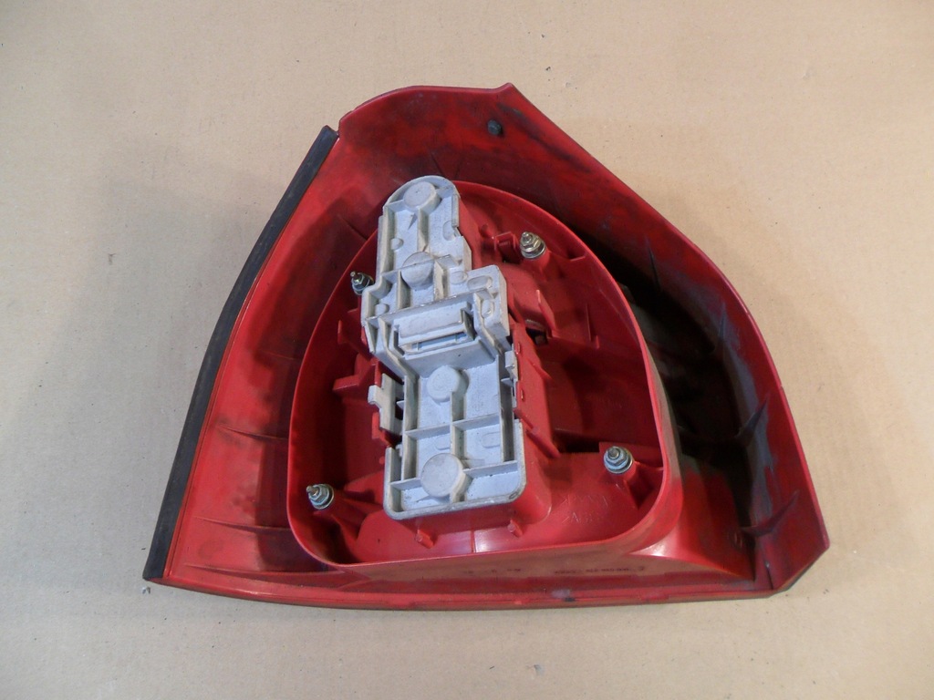 фото №9, Audi a3 8l лампа задняя задняя правая