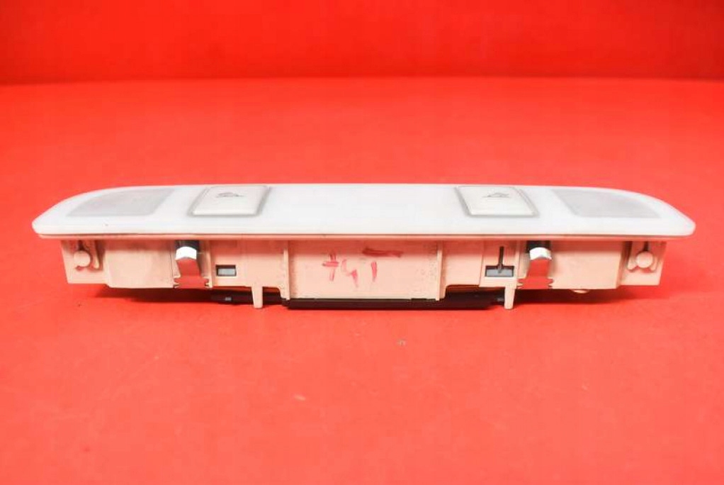 фото №5, Лампа освітлення салону задня 4f0947111 audi a6 c6 04-08