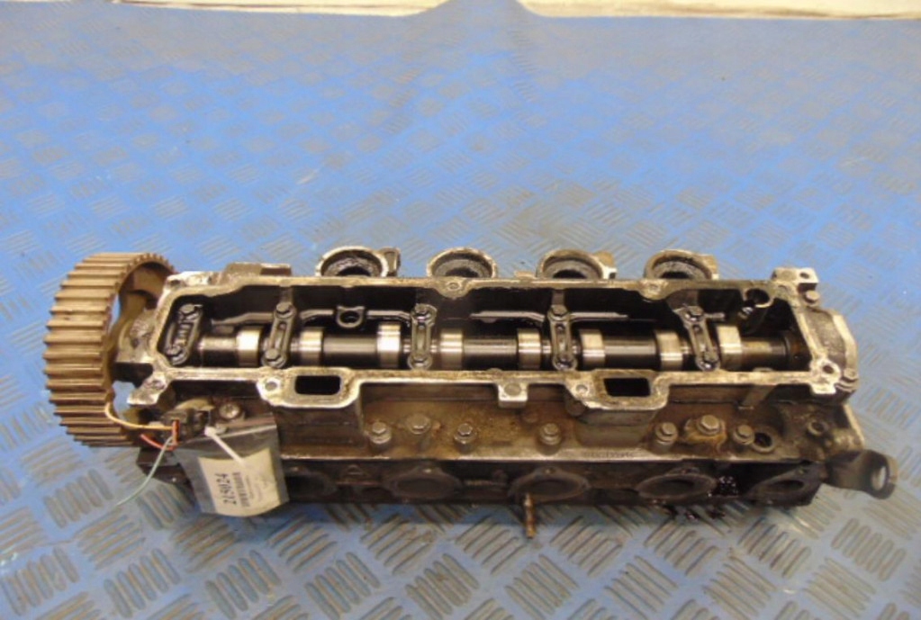 фото №1, Peugeot 307 1.4hdi головка двигуна 9643477110