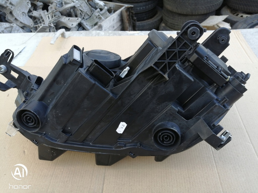 фото №10, Лампа перед передняя правая обычная 2ga941006b vw t-roc 20r