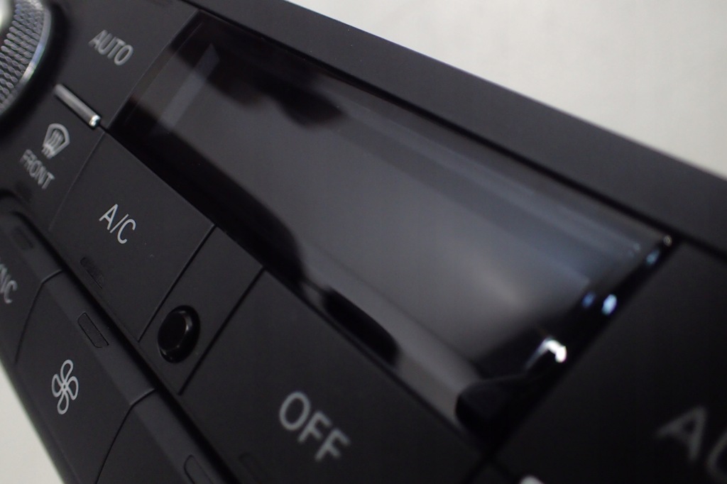 фото №7, Audi a7 4g панель кондиционера 4g0820043cd