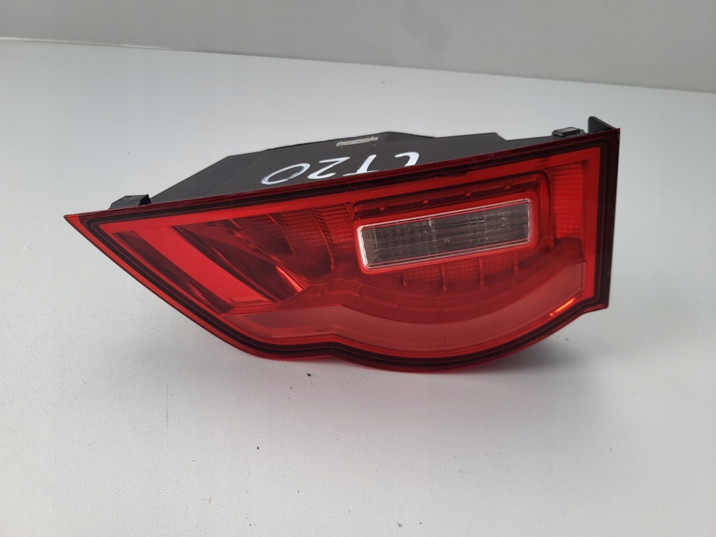 фото №1, Jaguar f-pace x761 лампа правый задняя задняя крышка багажника