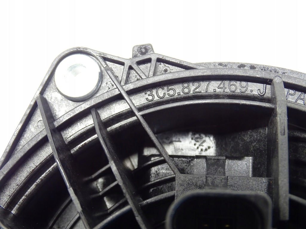 фото №6, Ручка замок кришки багажника vw golf vi passat cc b7 6r0827469c