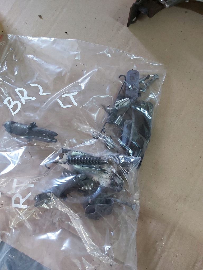 фото №5, Toyota gt86 subaru brz гальмівні колодки задня монтажний