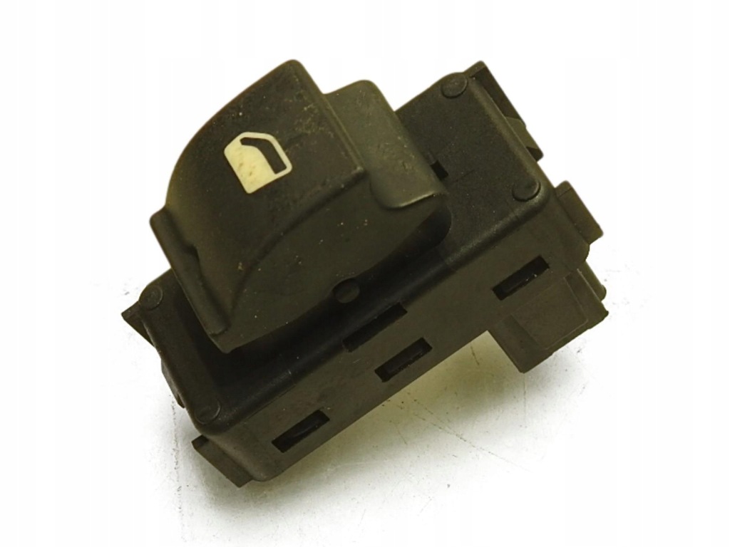 фото №1, Кнопка стекло правый перед peugeot 5008 i 96662297xt