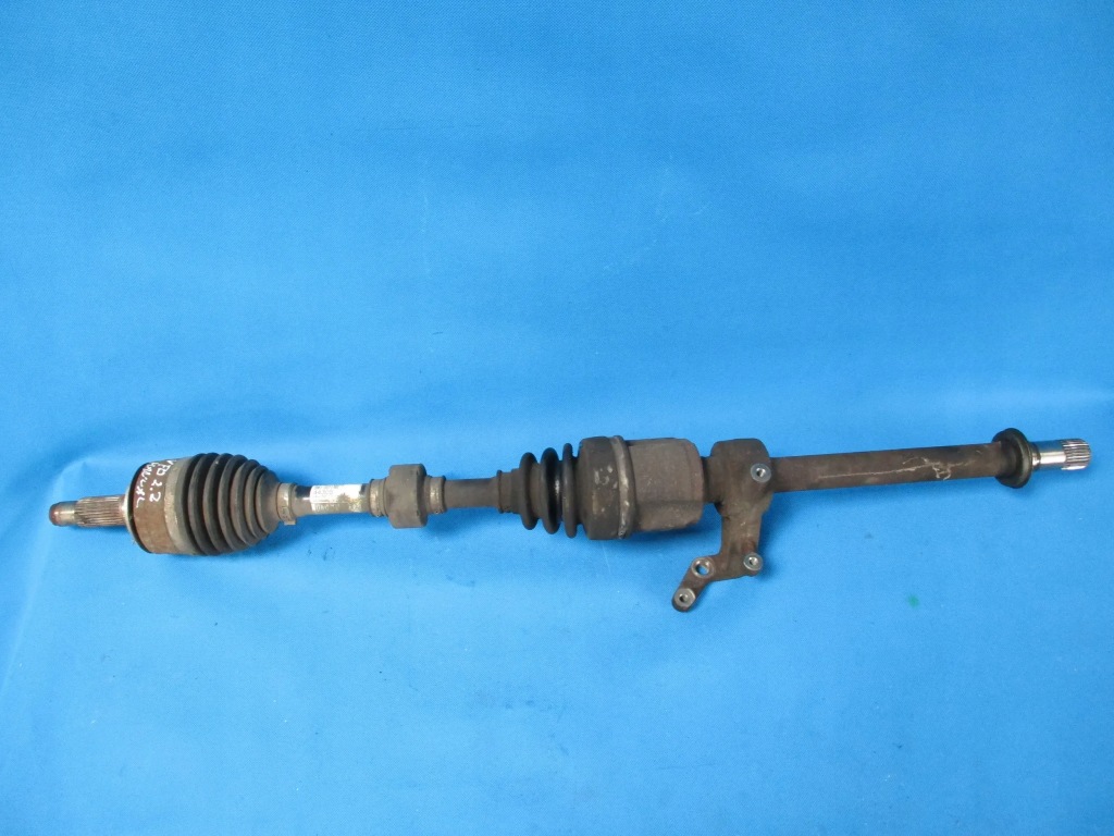 фото №1, Приводной вал правая honda civic viii ufo 2.2 i-ctdi механическая коробка передач