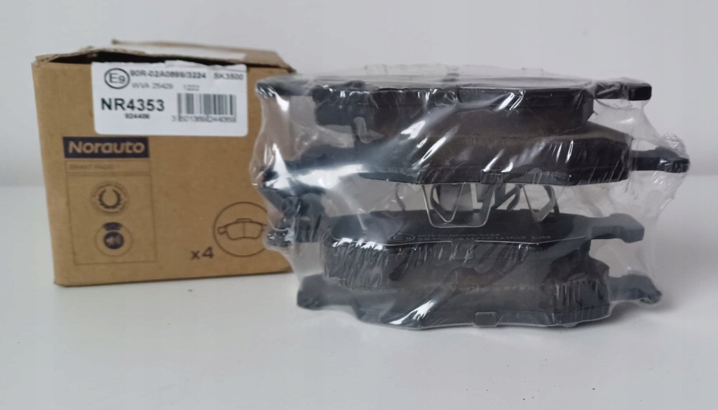 фото №1, Набір гальмівних колодок гальмівних fiat 500 punto