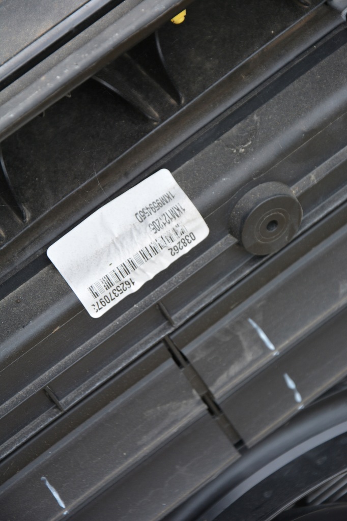 фото №9, Pas передний chłownice kompletny vw jetta 5c6