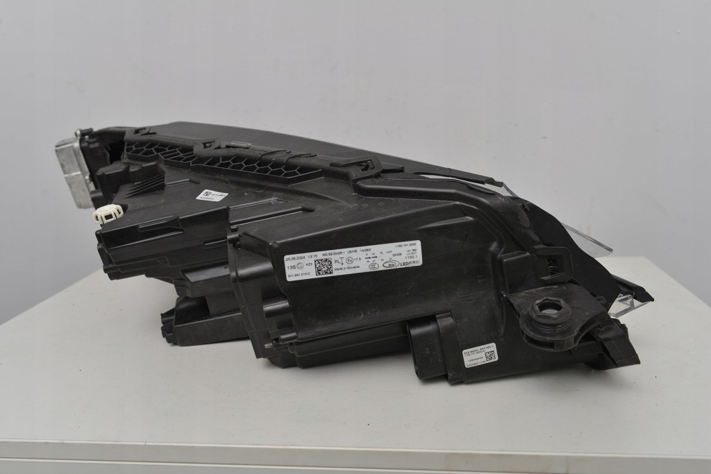 фото №10, Skoda superb 3 iii lift 20+ лампа full led crystal 3v1941015c