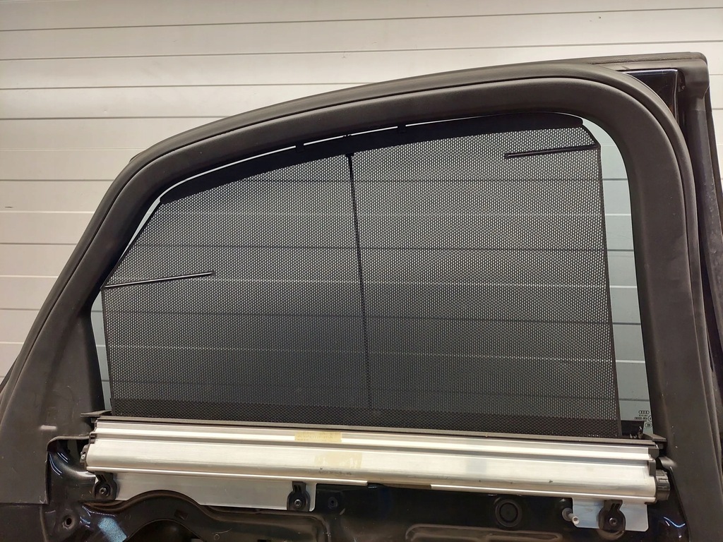 фото №10, Audi a8 s8 d4 4h 4h0833311 задняя сторона левая дверь