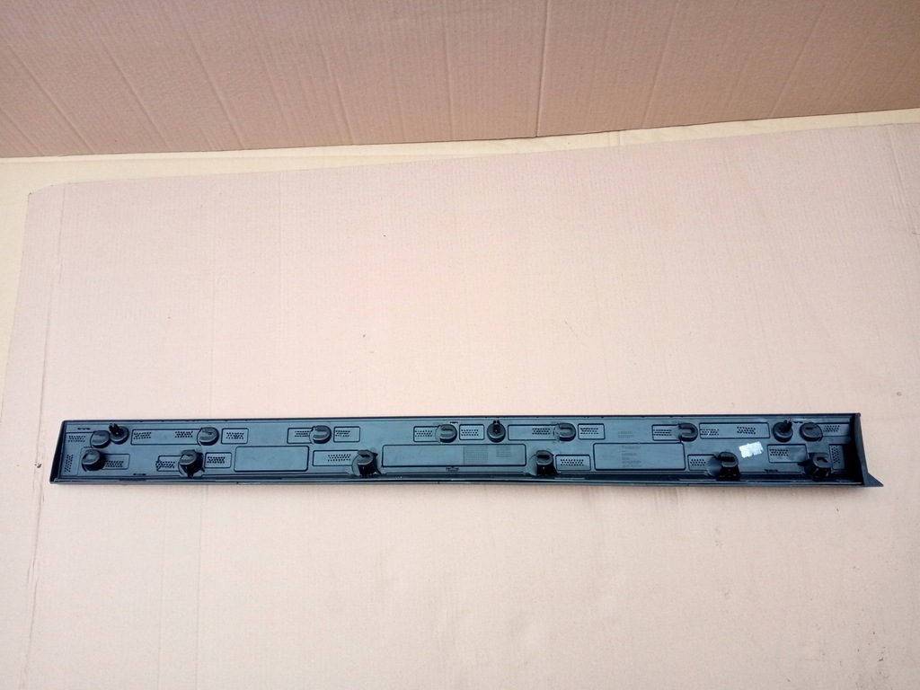 фото №5, Polestar ii права молдинг двері перед 2019r