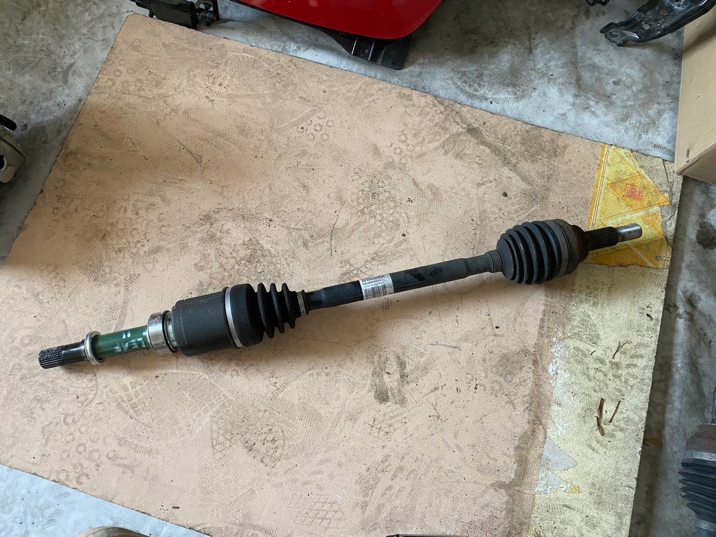 фото №1, Приводной вал правая nissan leaf ii 391005sn0a