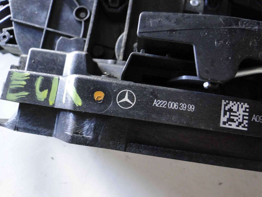 фото №5, Mercedes glc x253 253 замок дверь левая передние