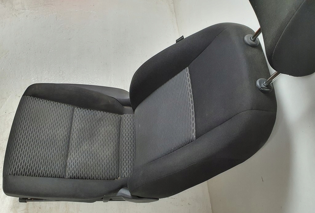 фото №4, Сиденье правый перед пассажира vw golf vi europa