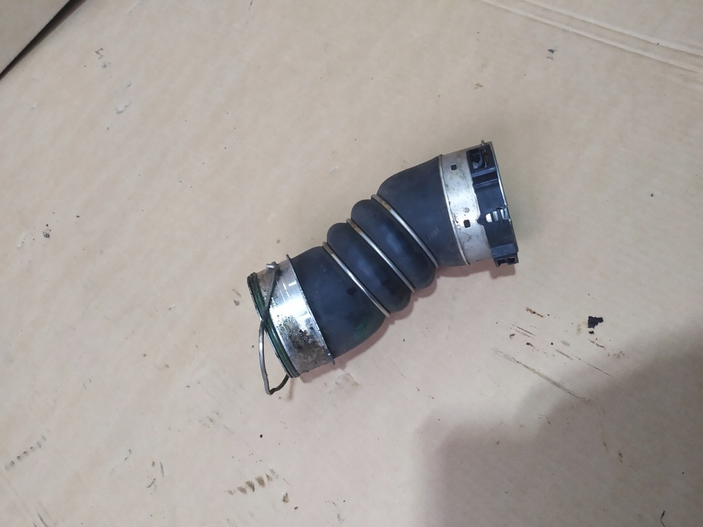 фото №1, Труба шланг воздуха bmw x5 f15 x6 f16 7823236