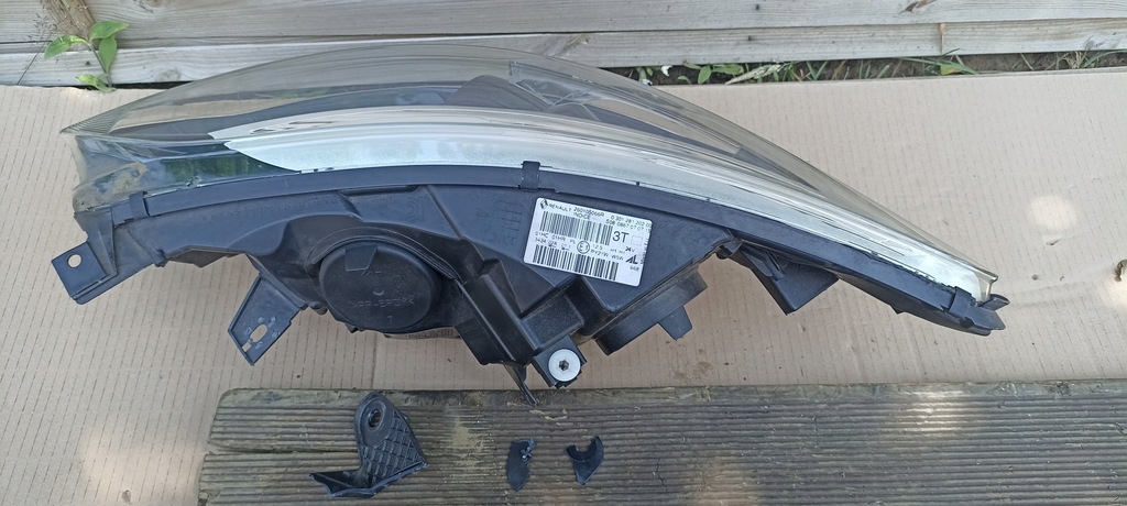 фото №7, Лампа передняя правая renault captur led 260105066r