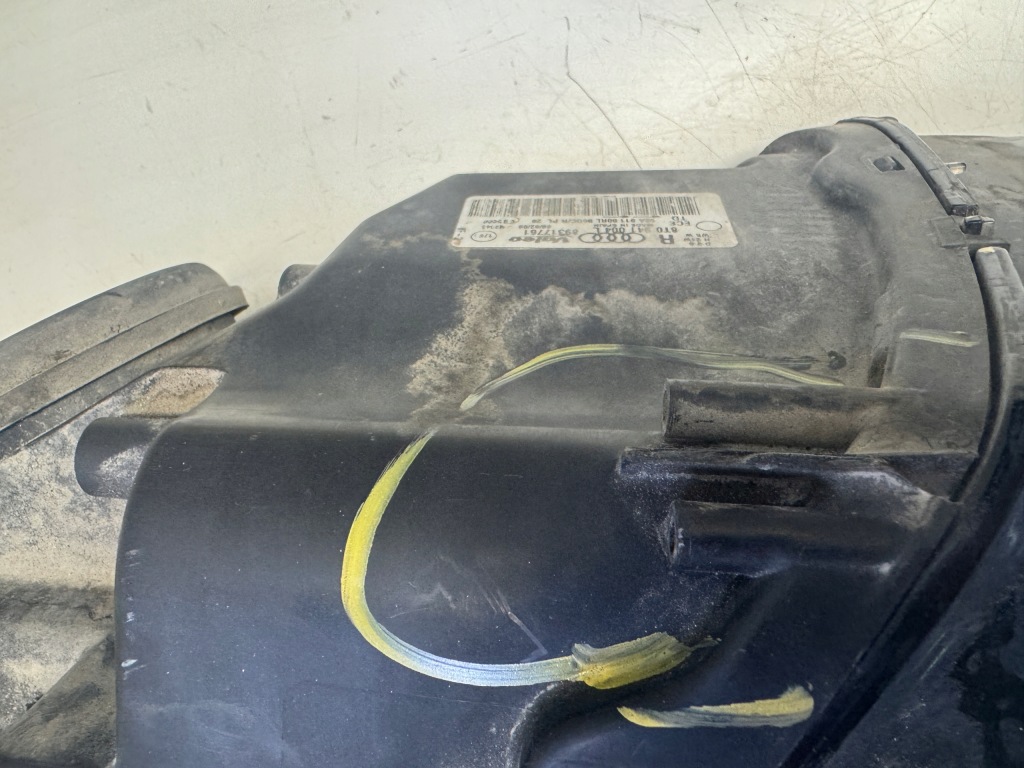 Audi a5 8t лампа правый перед ксенон 8t0941004l Цена