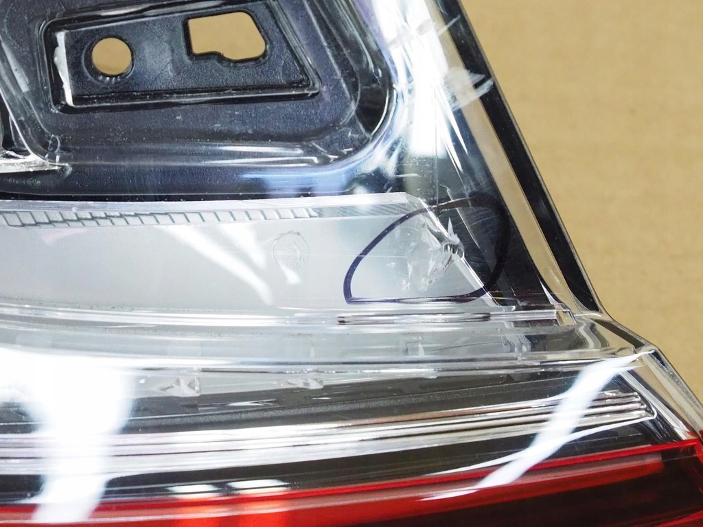 фото №3, Лампа задняя левая renault captur ii 19- 265555698r