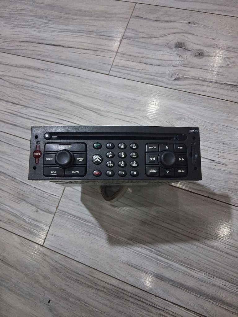 фото №1, Радио заводской citroen c3 96533158xt