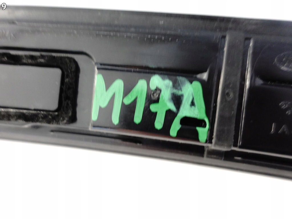 фото №10, Jaguar xe x760 xf ii x260 sedan третий свет стоп-сигнал накладка gx73-13a613-ah