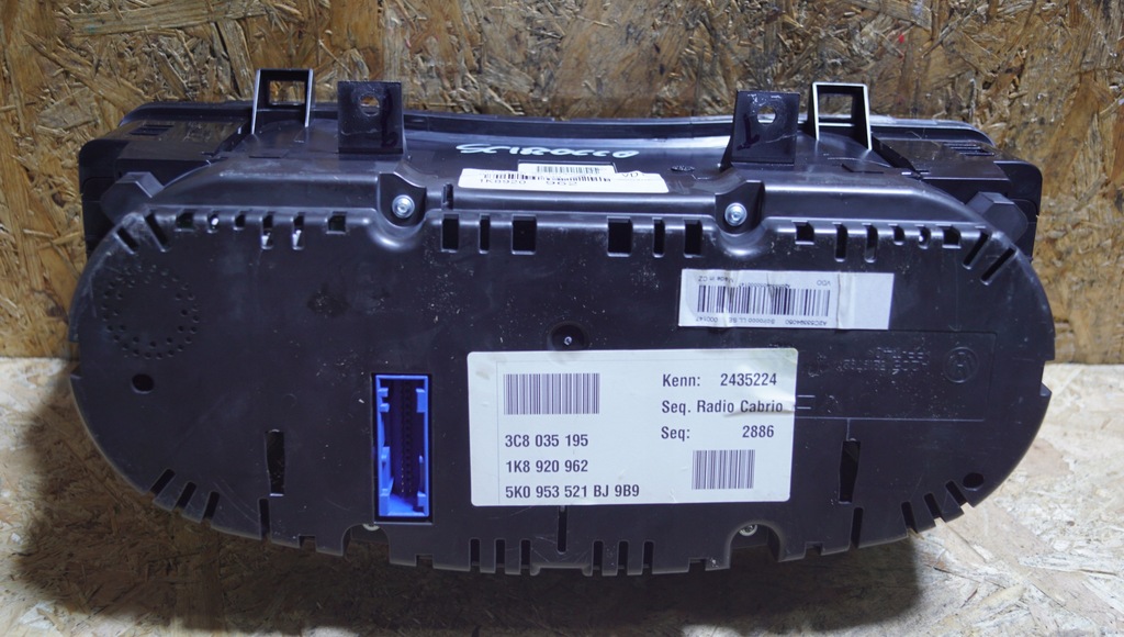 фото №8, Счетчик приборы vw scirocco 1.4 tsi 1k8920962