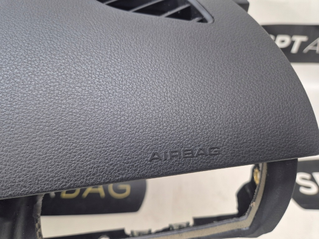 фото №5, Audi a7 4g приборная панель консоль подушки безопасности ремни подушка безопасности pulpit