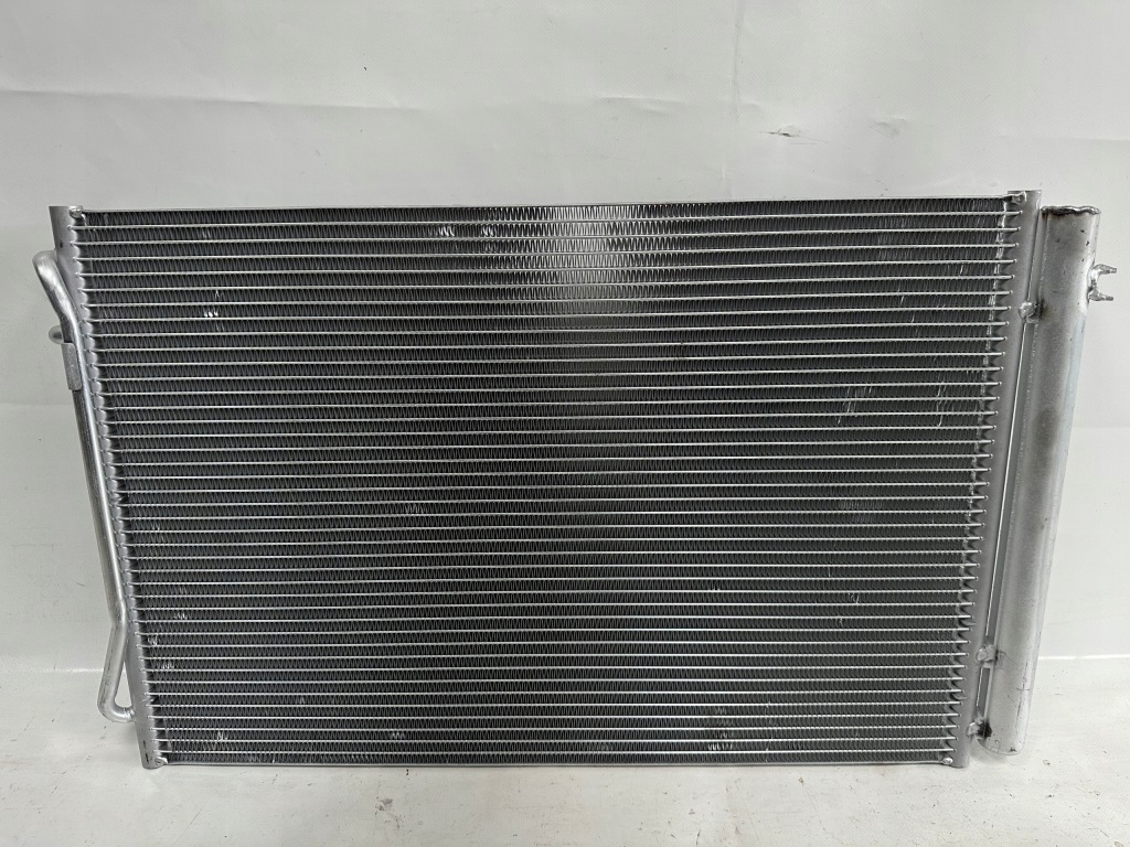 фото №2, Радіатор кондиціонера bmw e81 e84 e87 e90 e93