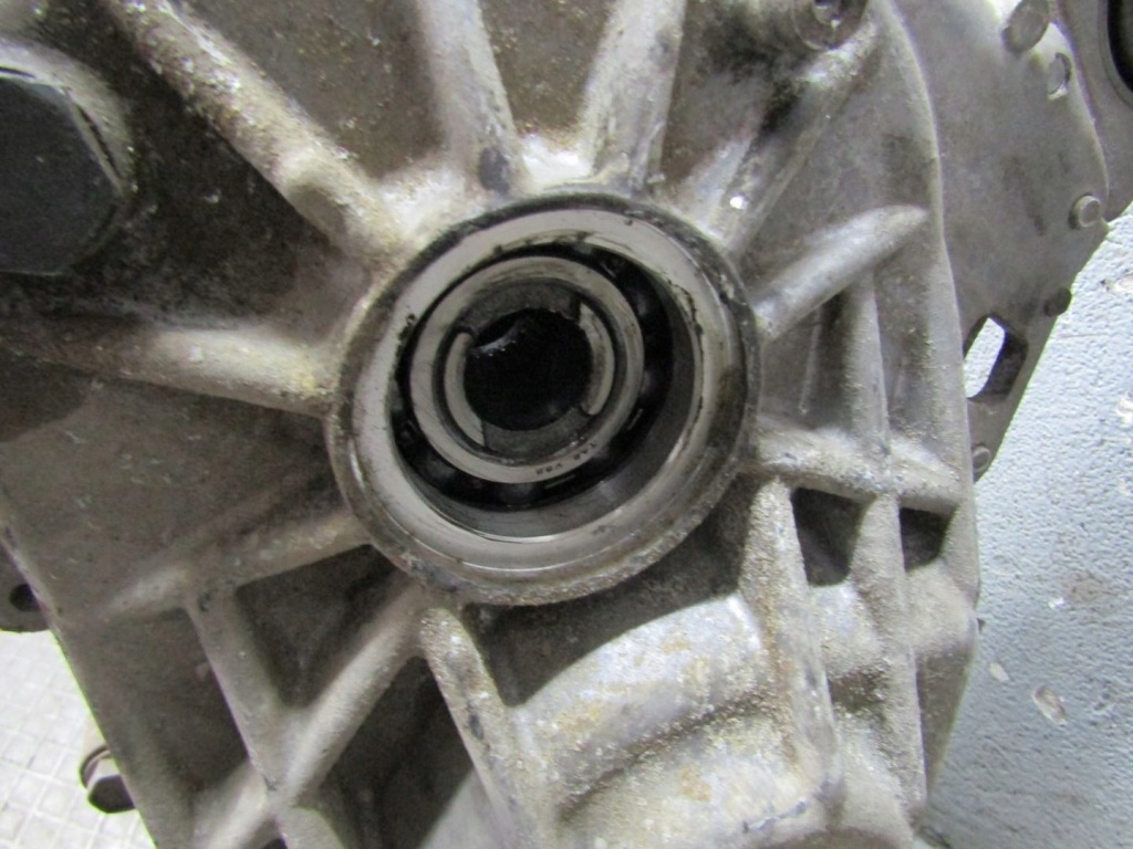 фото №7, X-trail iv t33 1.5 22r двигатель электрический заднего привода задний задняя задний