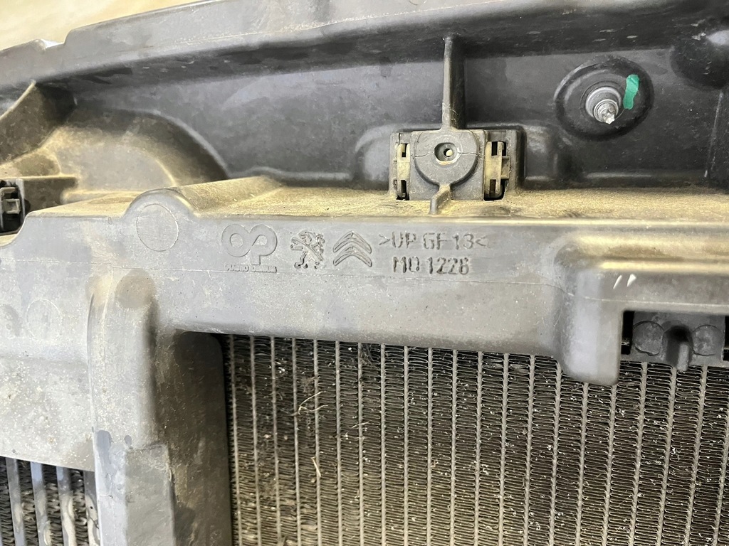 фото №14, Радиатор комплект вентилятор citroen c3 iii 3 1.5 9801492280